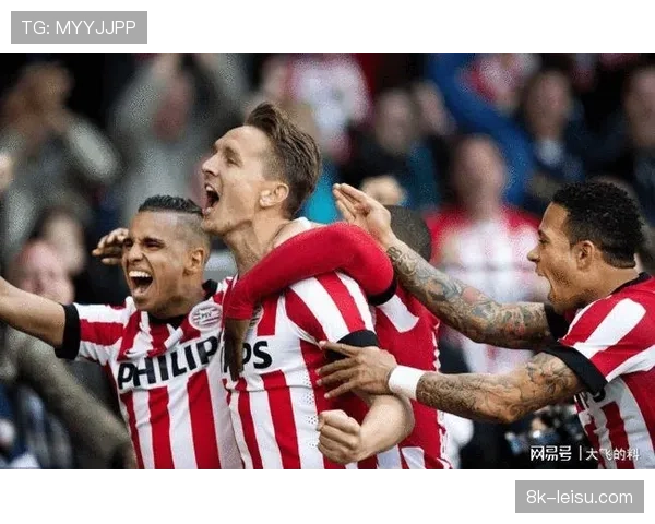 本菲卡加时赛3-2力克埃因霍温，总比分5-4惊险晋级四强